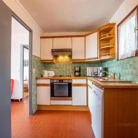 Daire Les Arbousiers-1 By Interhome
